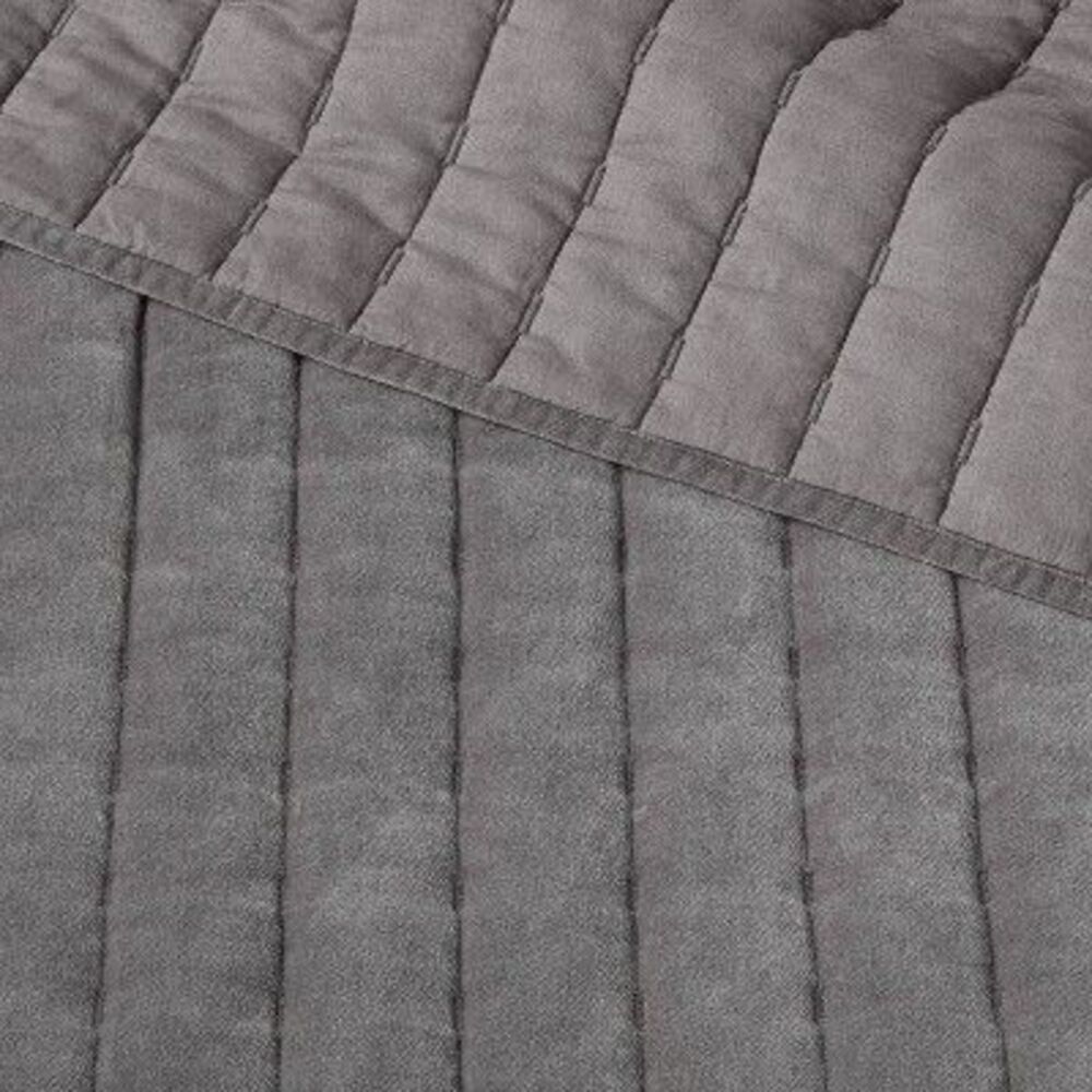 Open Box - Threshold - King Channel Stitch Velvet Quilt Charco Charcoal - Picture 3 of 3
